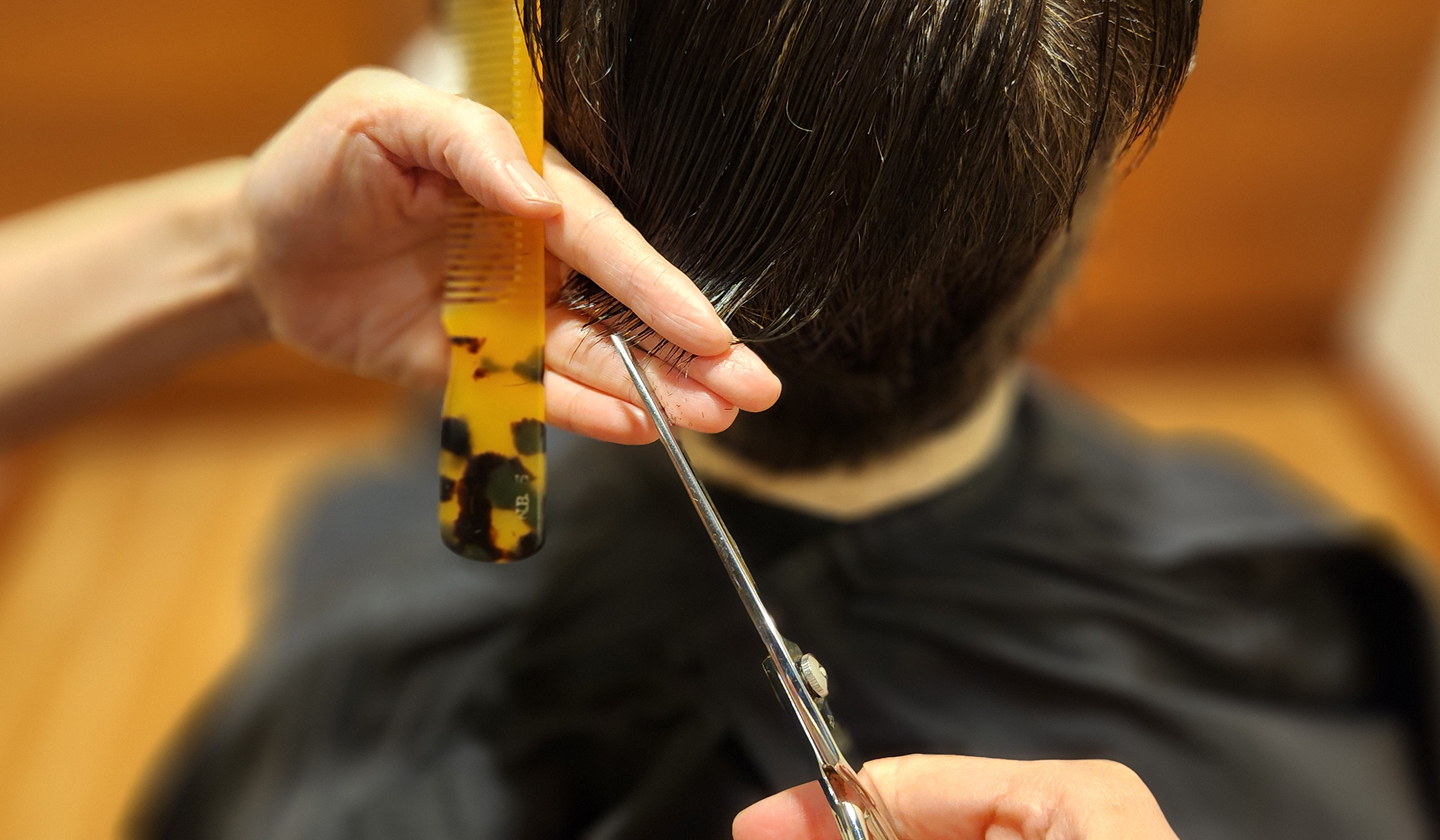 ヘアカット風景