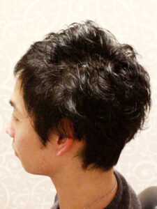 ふんわり束感ショート